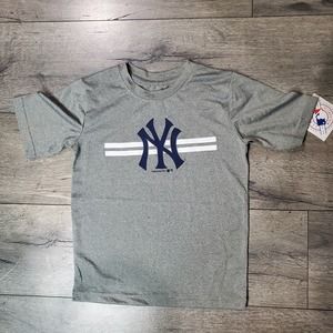 MLB New York Yankees Boys Poly T Shirt ML3